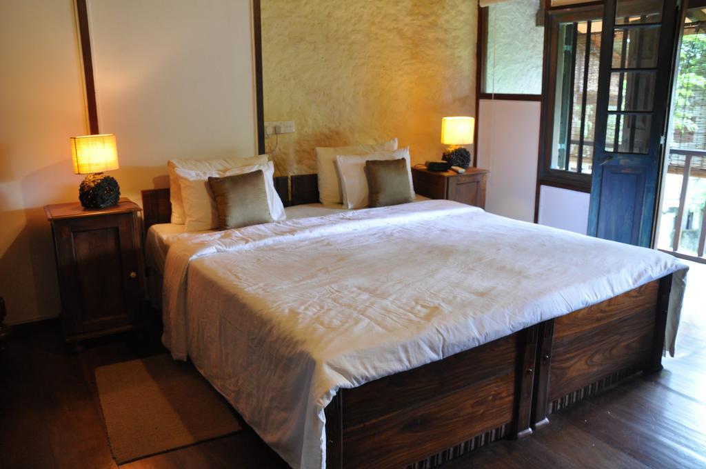 Bed and Breakfast Bangalawa Nawala Exterior foto